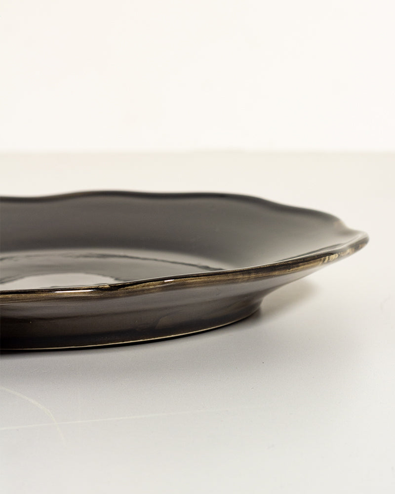 Plato Attic Borde Liso Negro Brillante  ø 26 cm