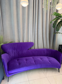 Sofá morado terciopelo