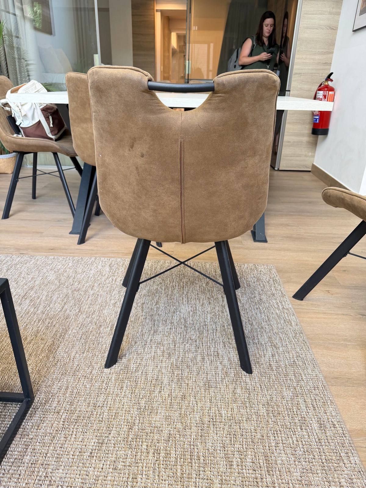 Silla de comedor piel marrón