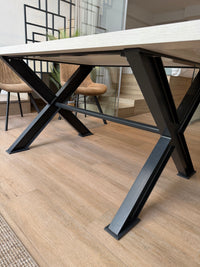 Mesa de comedor beige (6 comensales)