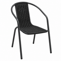 Silla de exterior de fibra trenzada negra (cuarto)