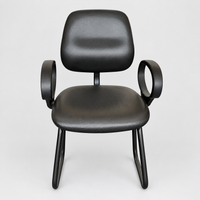 Silla negra efecto cuero