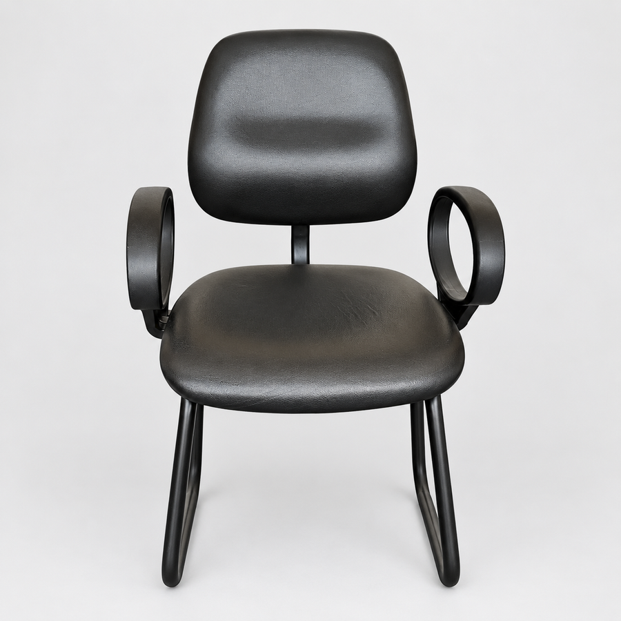 Silla negra efecto cuero