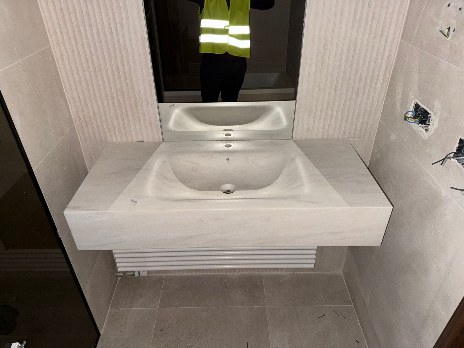 Lavabo Krion pequeño 1100*500*180