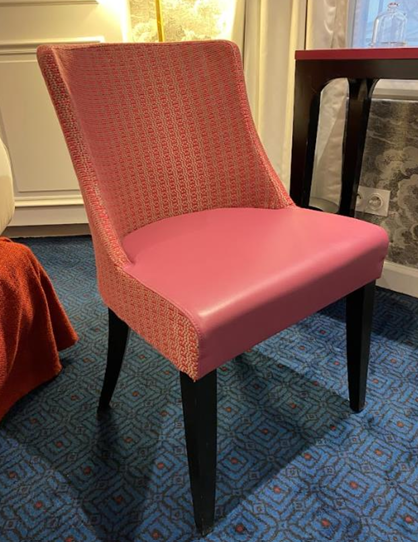 Chaise Prune Dorée & Cuir Rose