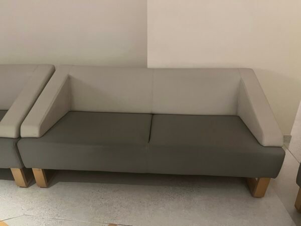 Sofa grande gris