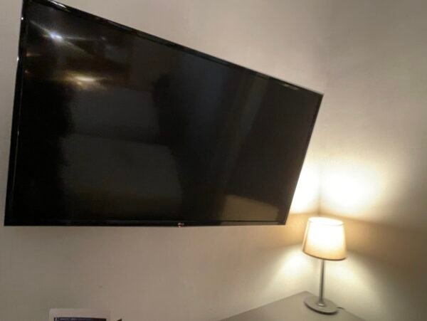 Televisor 43 pulgadas - Imagen 2