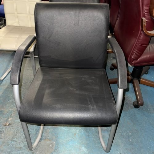 PHOTO-2025-11-25-13-29-00